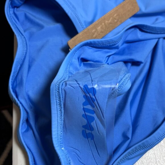 NWT SKIMS Signature Swim Tide Scoop Neck one piece swimsuit Sz M - Picture 7 of 9